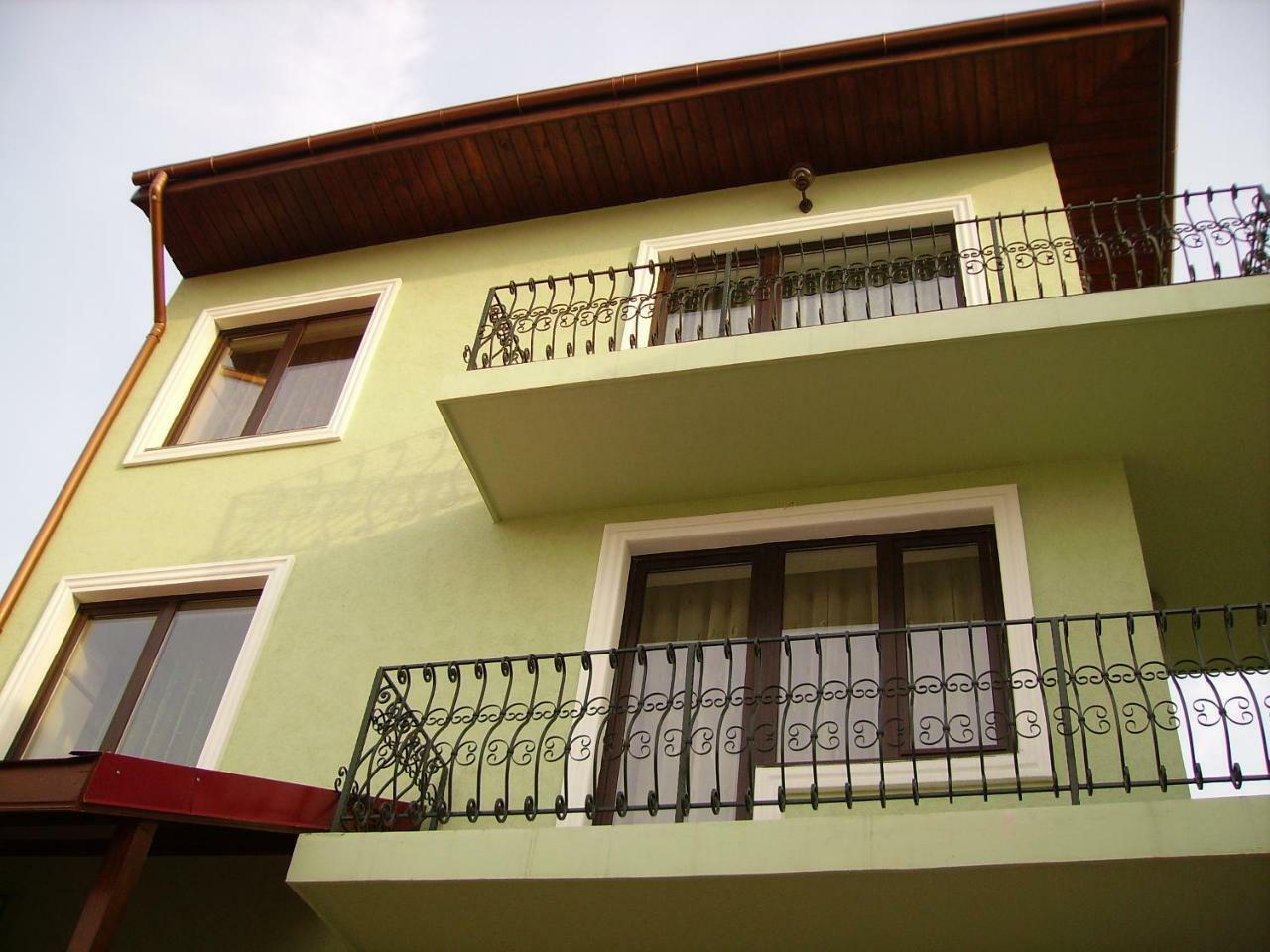 Villa Edera Residence - Gazda Profesionista Bükreş Dış mekan fotoğraf