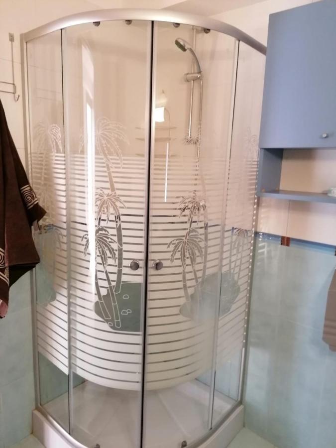 Villa Edera Residence - Gazda Profesionista Bükreş Dış mekan fotoğraf